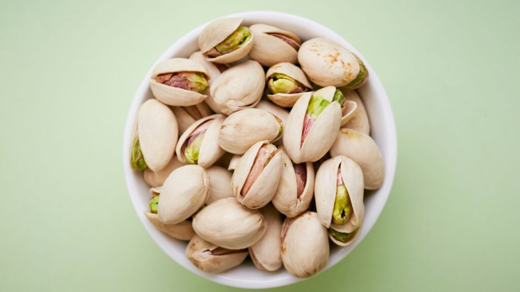 Pistachio nuts benefits 