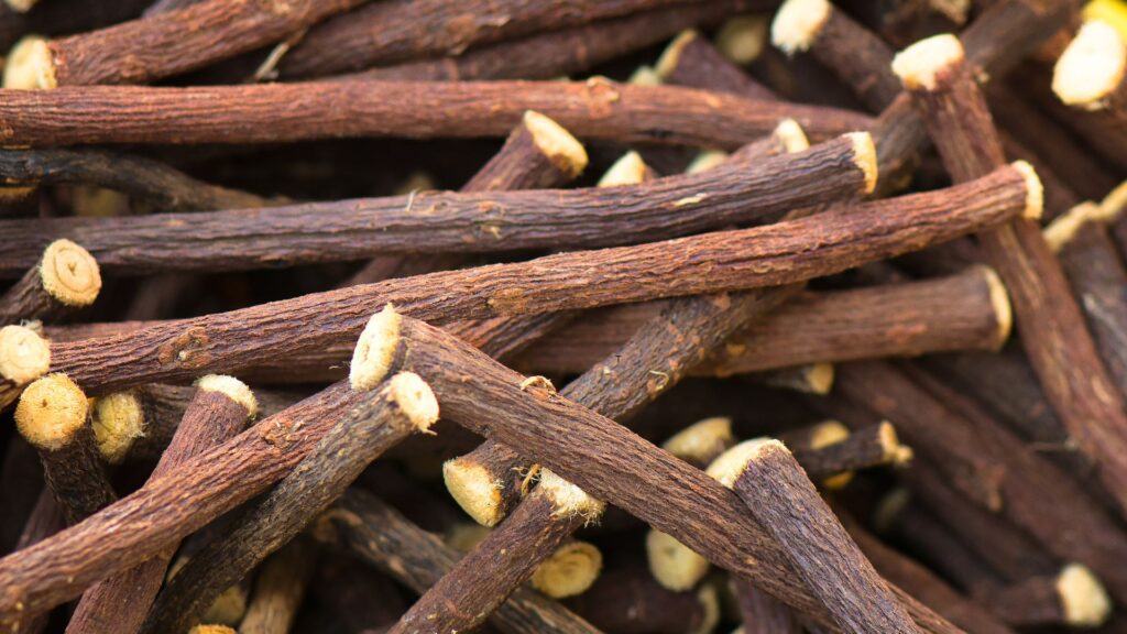 Licorice for adults cough